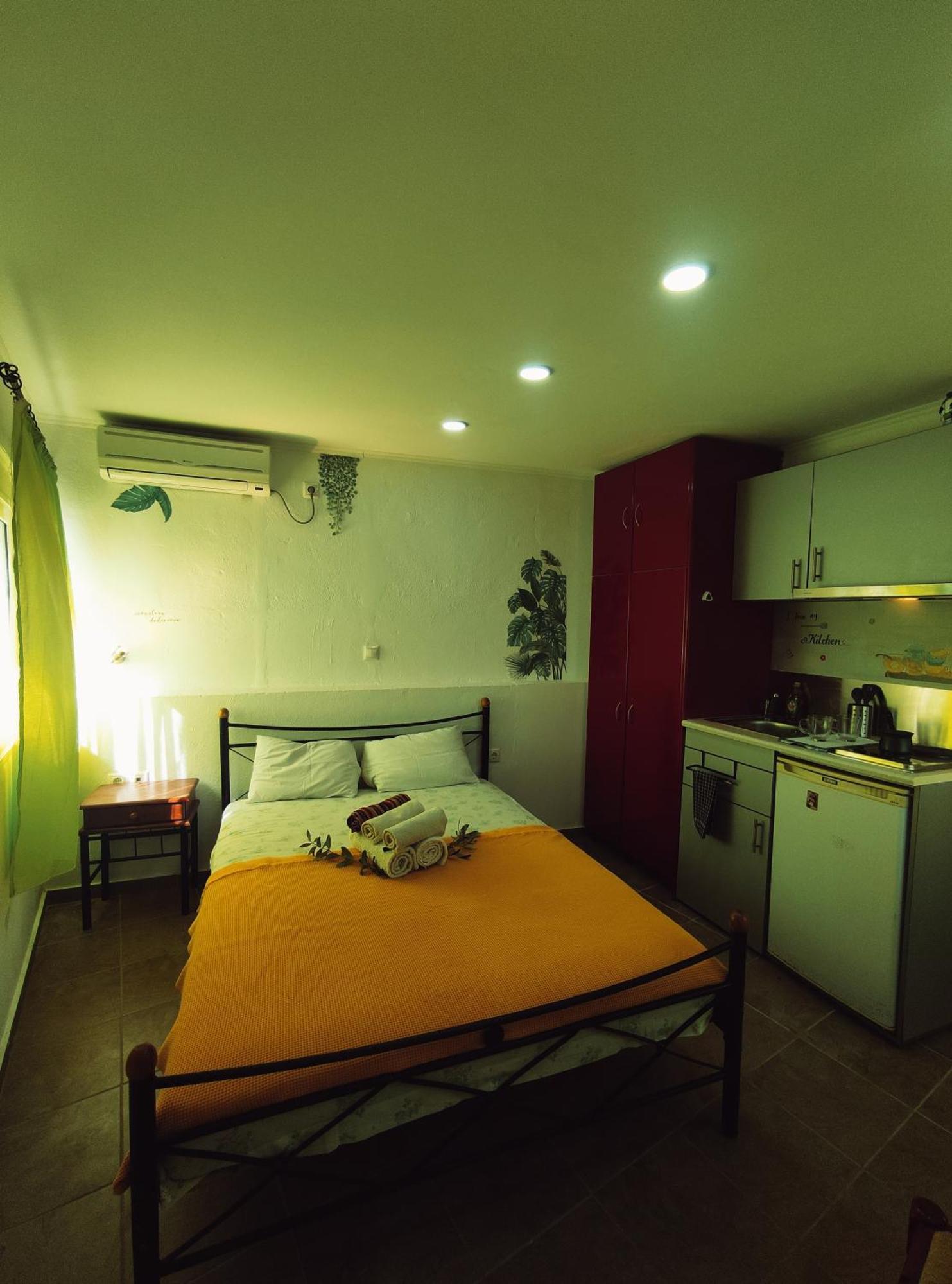 Rena'S Rooms Μελίντα Melinta Room photo