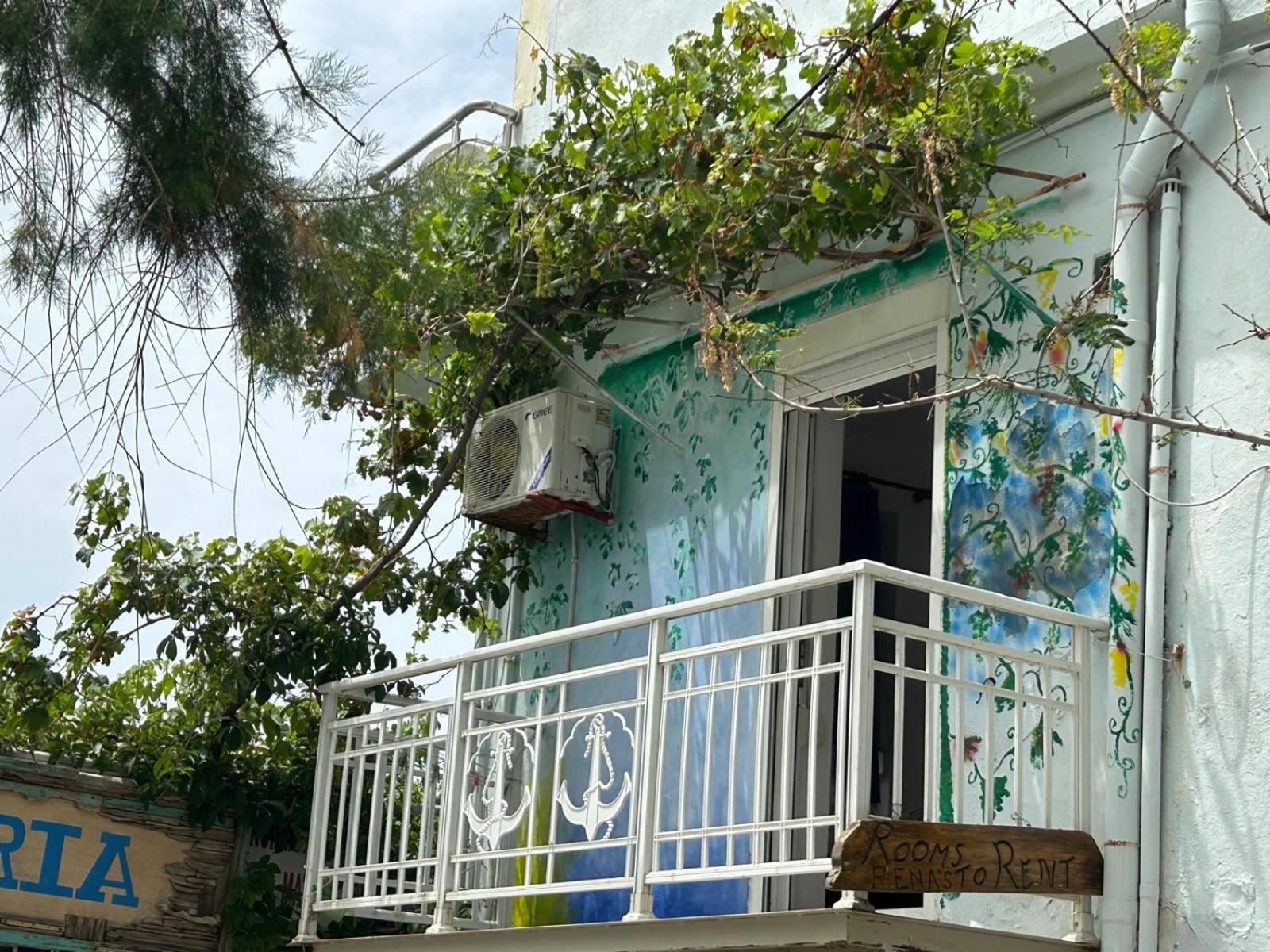 Rena'S Rooms Μελίντα Melinta Exterior photo